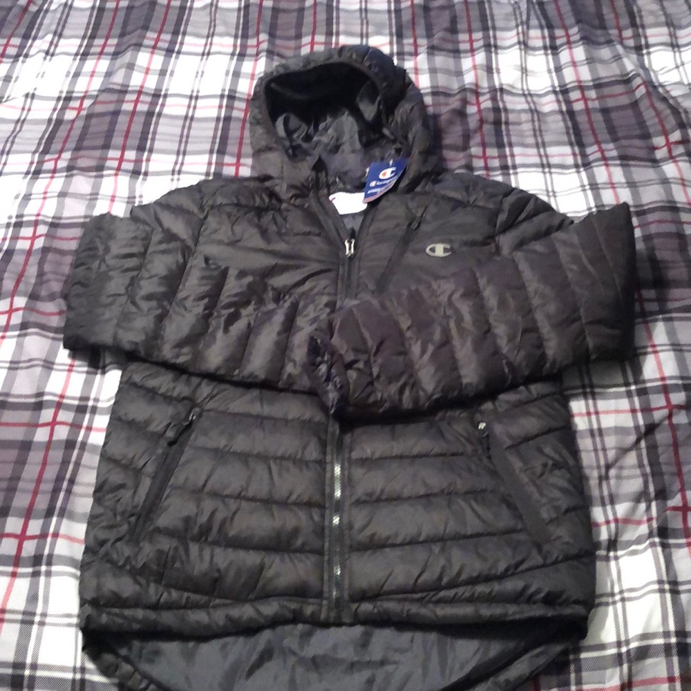 NWT 🌟Champion Packable Insulated Hooded Jacket
